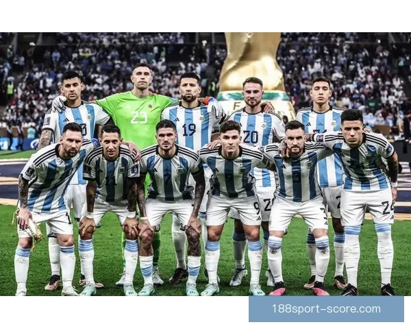 2026世界杯最佳球员闪耀赛场引领球队创造历史辉煌表现